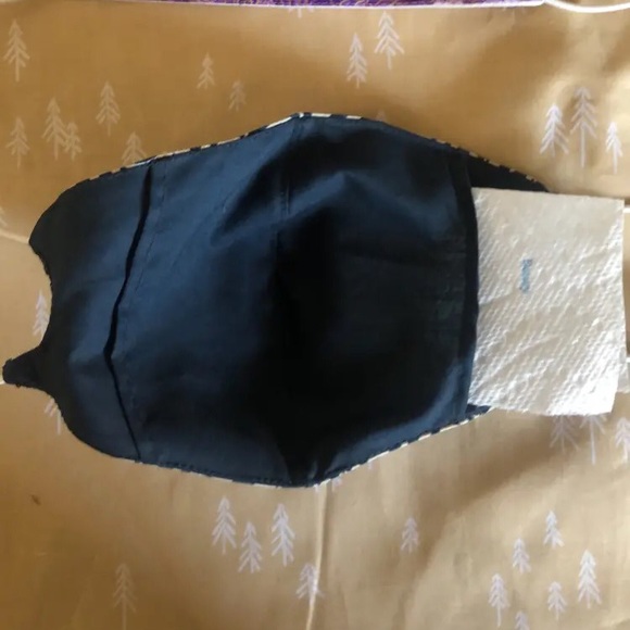 Mask - Picture 4 of 6